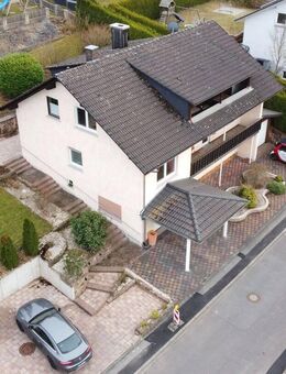 AS-Immobilien.com+++Gepflegtes 1-2-Familienhaus in Jossgrund - Viel Platz für Familie und Fahrzeuge - Jossgrund