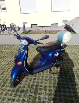Vespa ET4 125 Kubikzentimeter neuwertig - München