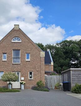 In Kürze bezugsfrei - junge, moderne Doppelhaushälfte in Loga - Leer (Ostfriesland)