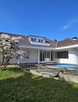 Architektonisch reizvolle Villa in Best-Lage am Mulang maklerfrei - Kassel