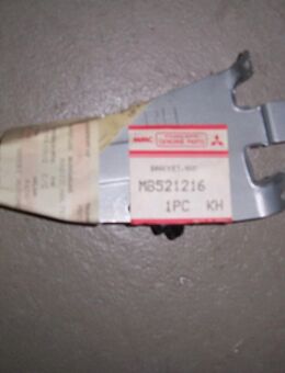 MB521216 Radiohalter rechts Mitsubishi Space Wagon - Hannover Vahrenwald-List