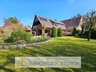 Großer Hof - 2 Häuser mit viel Platz, TOP-Ausstattung, div. Garagen, PV-Anlage UND optional bis zu 13.207qm Grundstück - Bahrenborstel
