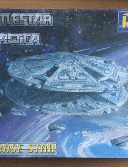 Battlestar Galactica CYLON BASE STAR Ungeöfnet orgin. verschwt. Revell 048170133 99,99 € + 7,99 € Versand Deutschland - Klötze