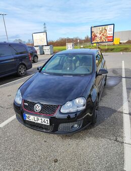 VW Golf GTI - Meerbusch Zentrum