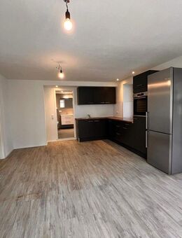 Schön sanierte Wohnung mit hochwertiger Küche & Terrasse - Stockach