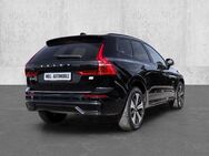 Volvo XC60 Plus Dark Recharge Plug-In Hybrid AWD T8 Twin Engine EU6d Allrad StandHZG digitales Cockpit - Aachen