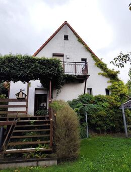 Kleines freistehendes EFH auf großem Grundstück - Weimar