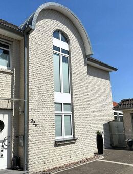 LEHRTE: Luxriöse Doppelhaushälfte mit gehobener Ausstattung - Lehrte