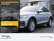 Audi Q5, 50 TFSIe Q S LINE, Jahr 2021 - Dorsten