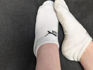Getragene Socken 😛 - Mettmann Zentrum