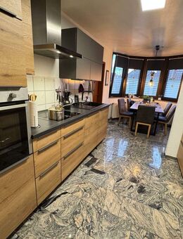 Moderne 3 Zimmer Wohnung in Wickrath-Mitte - Mönchengladbach