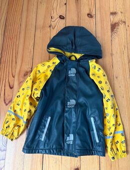 gefütterte Buddeljacke / Regegenjacke mit Kapuze , Größe 98/104 der Marke lupilu - Wadgassen