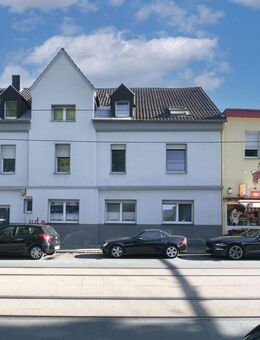 Mehrfamilienhaus mit bekanntem Traditionsimbiss in Wattenscheid - Bochum