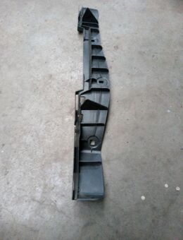 BMW M E60 E61 Führung unten Mitte 51 12 7 897 144 - Bretzfeld