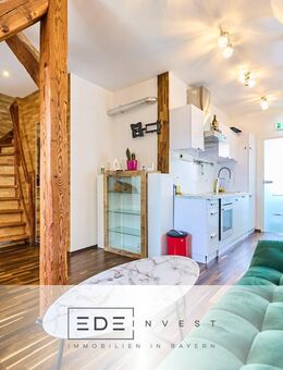 Lichtdurchflutete Maisonette mit Potenzial - Sanierter Wohntraum auf zwei Dachgeschossetagen - München