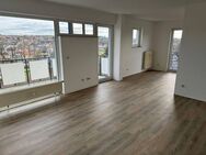 ERSTBEZUG nach Sanierung !!! 3-Raumwohnung im 1.Obergeschoss mit Balkon zu vermieten !!! - Colditz