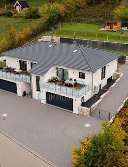 Exklusives Zweifamilienhaus mit hochwertiger Ausstattung und flexibler Nutzung - Wüstenrot