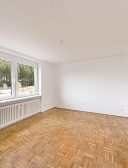** Traumwohnung zum verlieben ** Sanierte 2-Zimmer-Wohnung o.Blk. - Furtwangen (Schwarzwald)