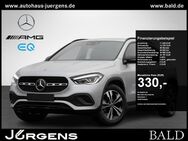 Mercedes GLA 200, Progressive Wide Night 18, Jahr 2023 - Waldbröl