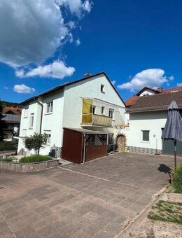 Soooo viel Platz drinnen und draußen... genießen Sie die Freiheiten dieser Großfamilien-Immobilie - Leidersbach