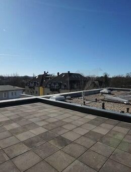 Moderne Maisonette-Wohnung mit Loggia und großer Dachterrasse !!! - Zwickau