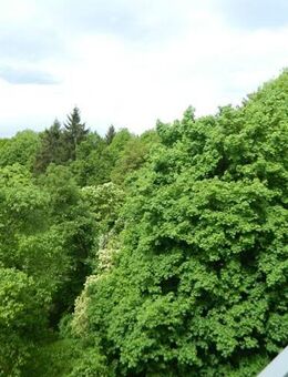 Stillvolle 3-Zimmer-Wohnung mit Balkon, Aufzug &Top-Ausstattung in Forstenried - München