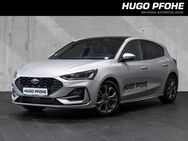 Ford Focus, 1.0 ST-Line EcoBoost Hybrid Automatik 5-tü, Jahr 2023 - Hamburg