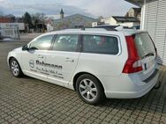 Volvo V70 V 70 Kombi Momentum Diesel - Leipzig