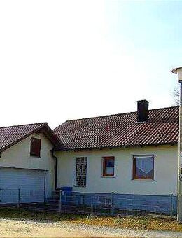 Kleines Einfamilienhaus nahe Berg - Berg (Neumarkt)