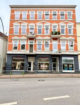 Attraktives Mehrfamilienhaus mit zusätzlichem Baufenster im Herzen von Bergedorf - Hamburg