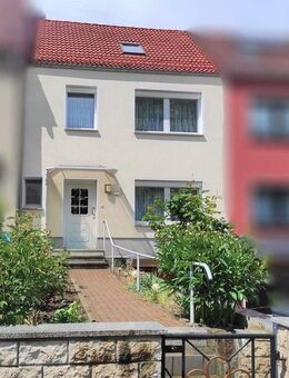 RESERVIERT - Attraktives Reihenmittelhaus für junge Familien in toller Lage von Halberstadt - Halberstadt
