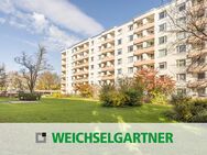 Gepflegte Eigentumswohnung mit sonniger West-Loggia und TG-Einzelstellplatz - München