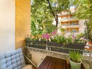 Historische Altbauwohnung im Bauhaus-Stil mit Loggia und idyllischem Innenhof - Berlin