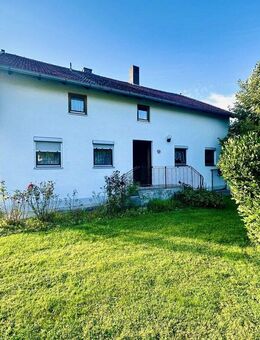 Einfamilienhaus mit Sanierungschance und traumhaft großem Grundstück - Eichendorf