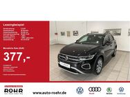 VW T-Roc, 1.5 l TSI MOVE, Jahr 2022 - Passau