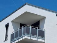 Moderne 2-Zimmer-Wohnung mit Balkon, Einbauküche und Tiefgaragenstellplatz in ruhiger Lage! - Filderstadt