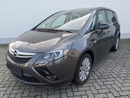 Opel Zafira Tourer, 2.0 Innovation, Jahr 2012 - Hoyerswerda