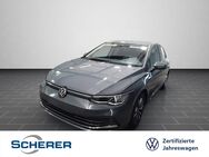 VW Golf, 2.0 TDI VIII, Jahr 2024 - Wiesbaden