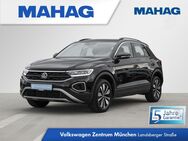 VW T-Roc, 1.0 TSI MOVE, Jahr 2023 - München