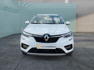 Renault Arkana, ZEN TCe140 AUTOMATIK EASY-LINK, Jahr 2023 - München