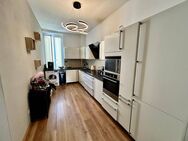 Moderne Eigentumswohnung mit Einbauküche und stilvollem Badezimmer - Wuppertal