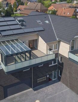Exklusive 2 Zimmer Wohnung in zentraler Lage mit Top Ausstattung I.OG/ mit Aufzug - Tostedt