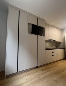 ++ MÖBLIERTES APPARTEMENT MIT TERRASSE UND KÜCHE INCL. STROM ++ - Langenfeld (Rheinland)