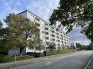 Freie modernisierte Wohnung in Ostseenähe - Kiel