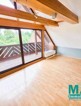 helle 2 - Raum - Wohnung mit Kamin, Balkon und Stellplätzen! - Kodersdorf
