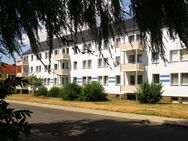 Schöne 3-Raum Wohnung in ruhiger Wohnlage - Bitterfeld-Wolfen
