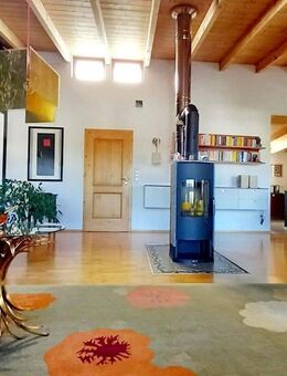 RESERVIERT - Von Privat - Lichtdurchflutete Penthousewohnung zentrumsnah und doch im Grünen - Straubing