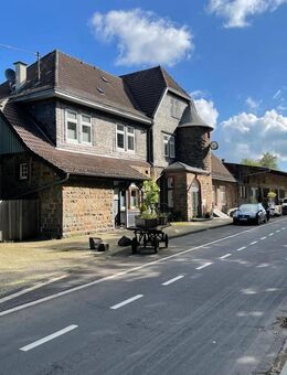 Provisionsfrei: Historischer Bahnhof in Waldbröl mit ca. 5% Rendite - Waldbröl