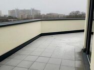 Helle 2-Zimmer-Dachgeschoss-Wohnung mit 2 Dachterrassen ohne Dachschrägen - Erstbezug im Neubauobjekt! - Berlin