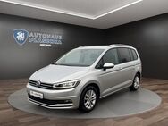 VW Touran, 2.0 TDI Comfortline, Jahr 2019 - Amelinghausen